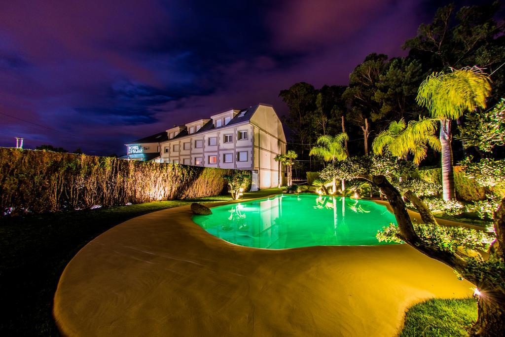 Hotel Dinajan Villanueva De Arosa Extérieur photo